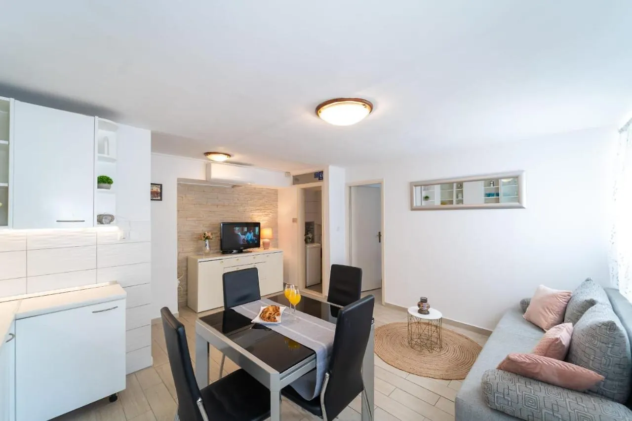 Marjan Apartment Split